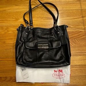Coach Kristin Leather Zip Top Tote Black. Used maybe a couple times. Like new